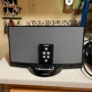 Bose soundock